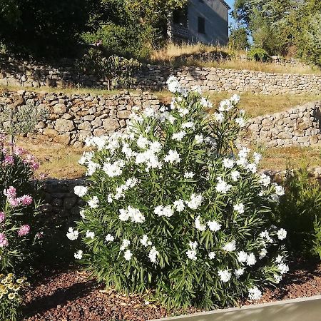 La Grangette Vila Joyeuse Exterior foto