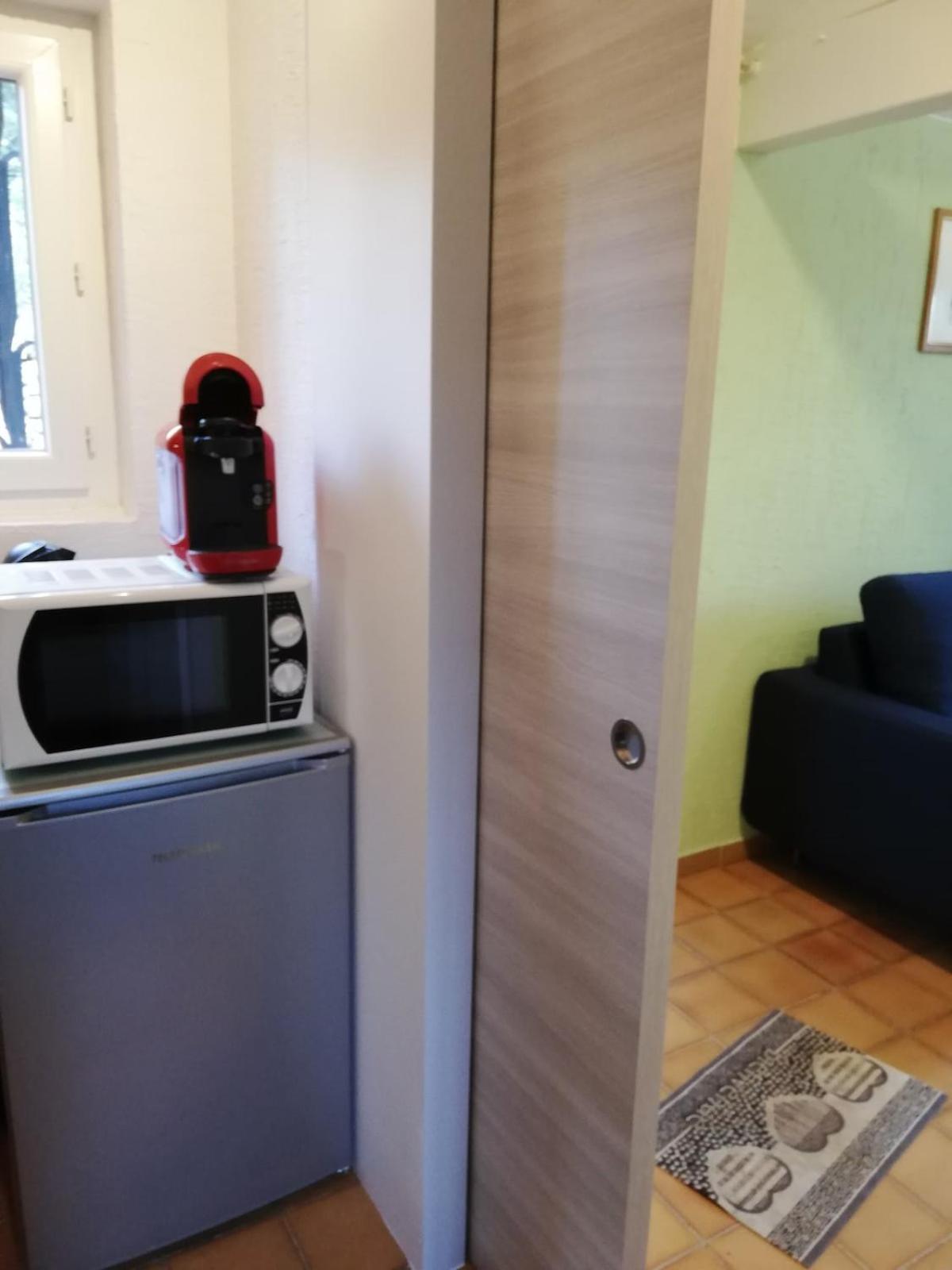 La Grangette Vila Joyeuse Exterior foto