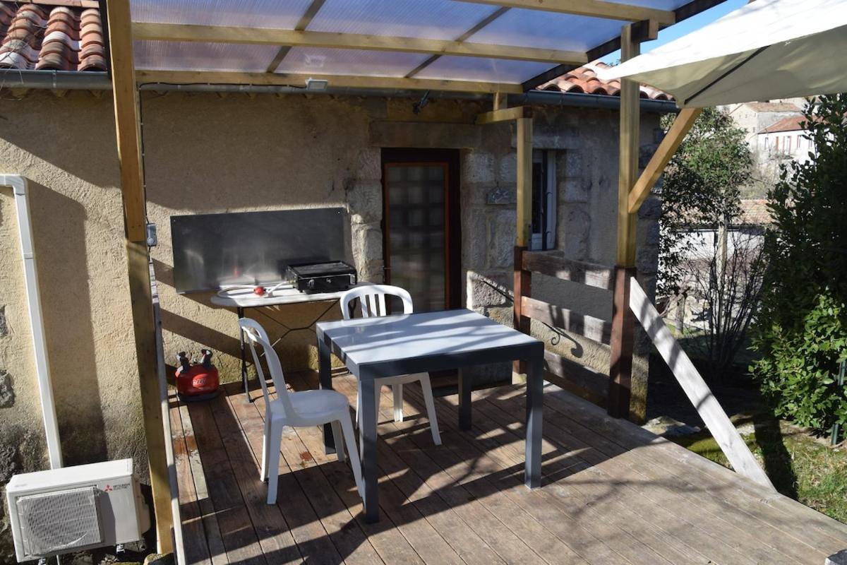 La Grangette Vila Joyeuse Exterior foto